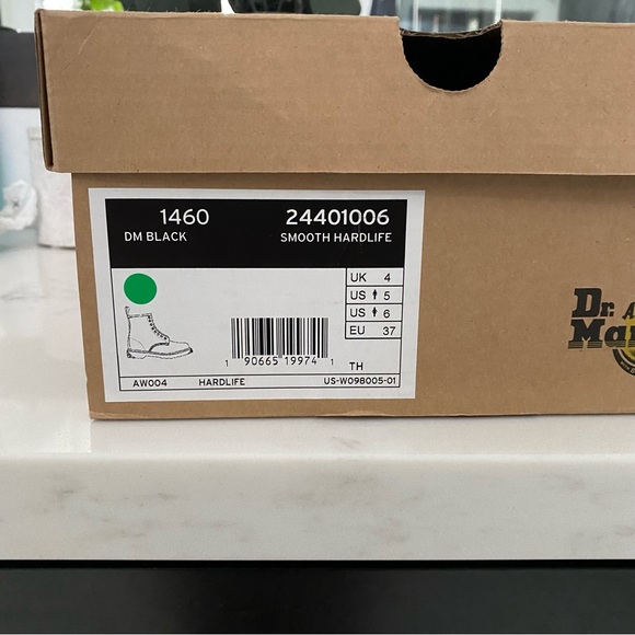 1460 Dr Martens - Picture 7 of 8
